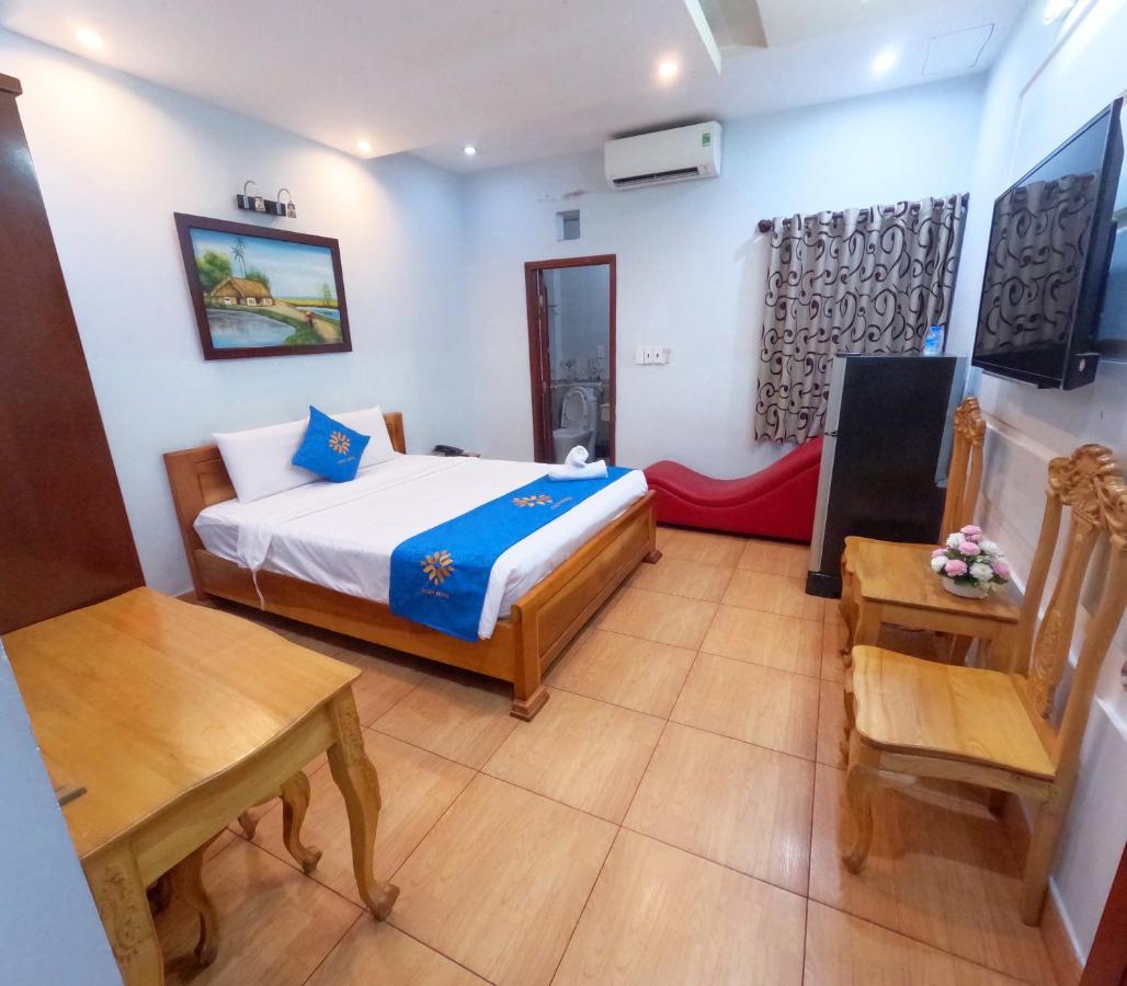 Cozy Hcm Khách sạn 2*